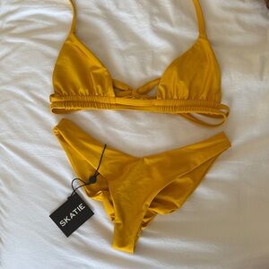 Skatie Bikini - Sonny Top & Parker Bottoms